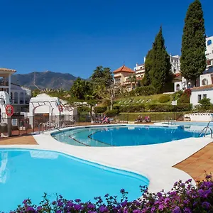 3* Semesteranläggning (resort) Pueblo Evita